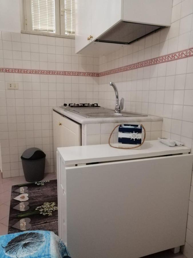 Casa Vacanze Flora В'єтрі Екстер'єр фото
