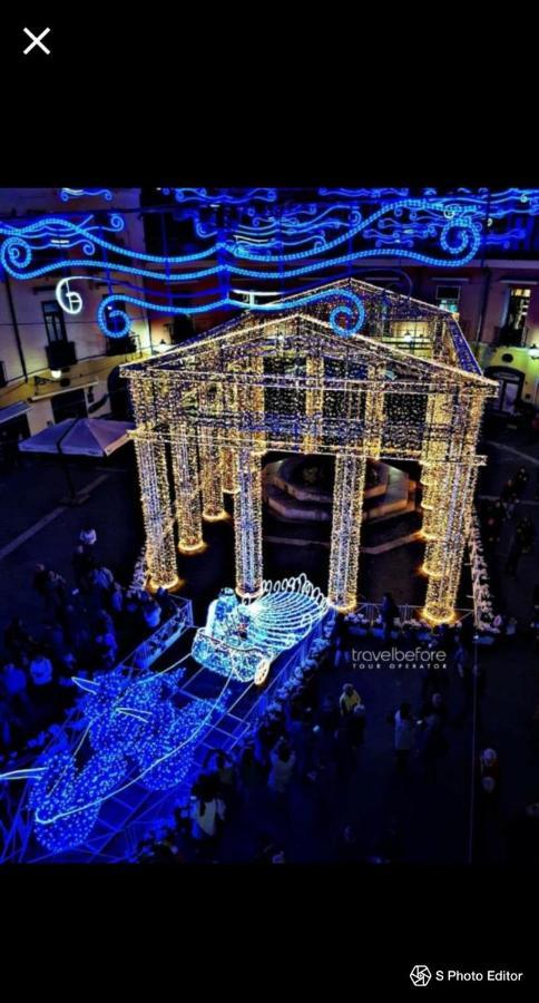 Casa Vacanze Flora В'єтрі Екстер'єр фото